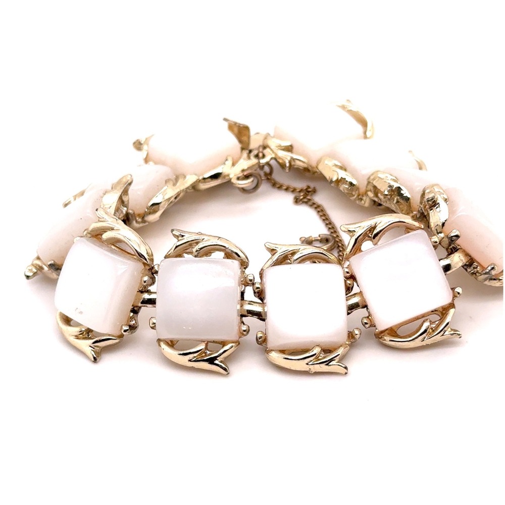 Vintage Gold Tone White Moonstone Style Square Link Bracelet 7 Inch